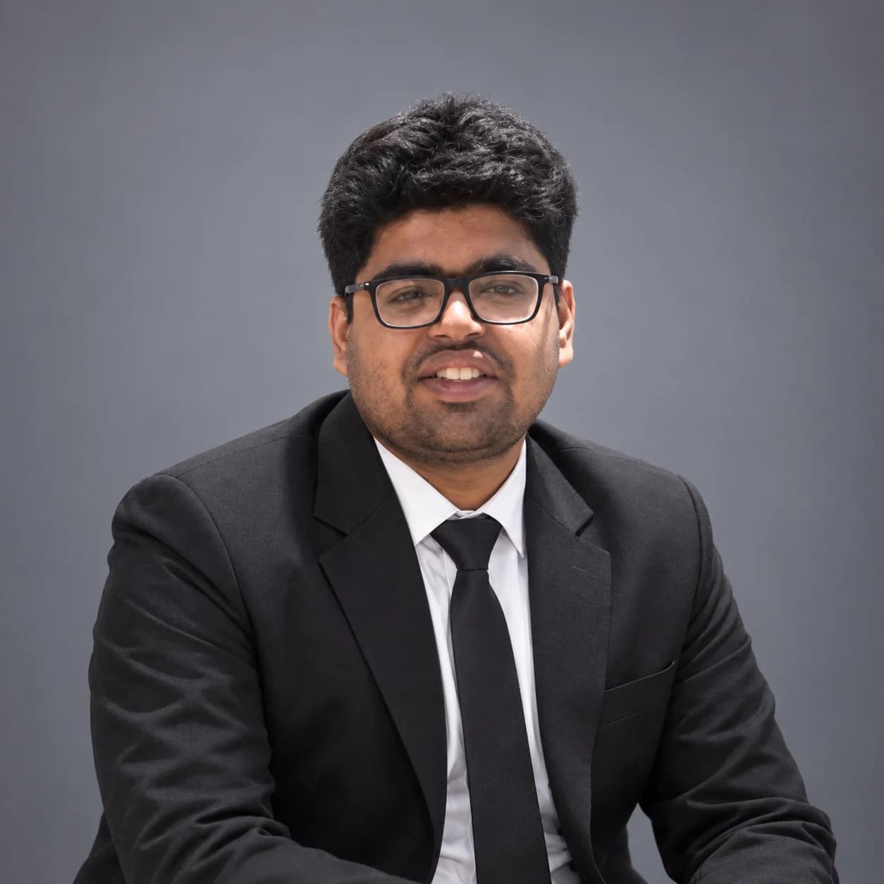 Adv Shivam Mishra